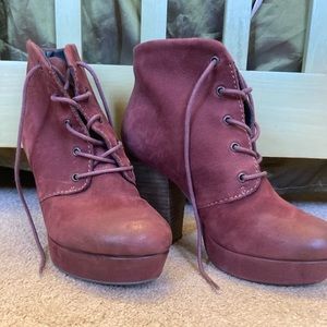 Maroon Steve Madden Heeled Booties